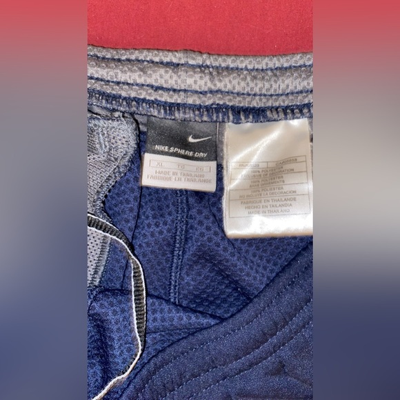 XL Nike Athletic Shorts - Picture 2 of 3